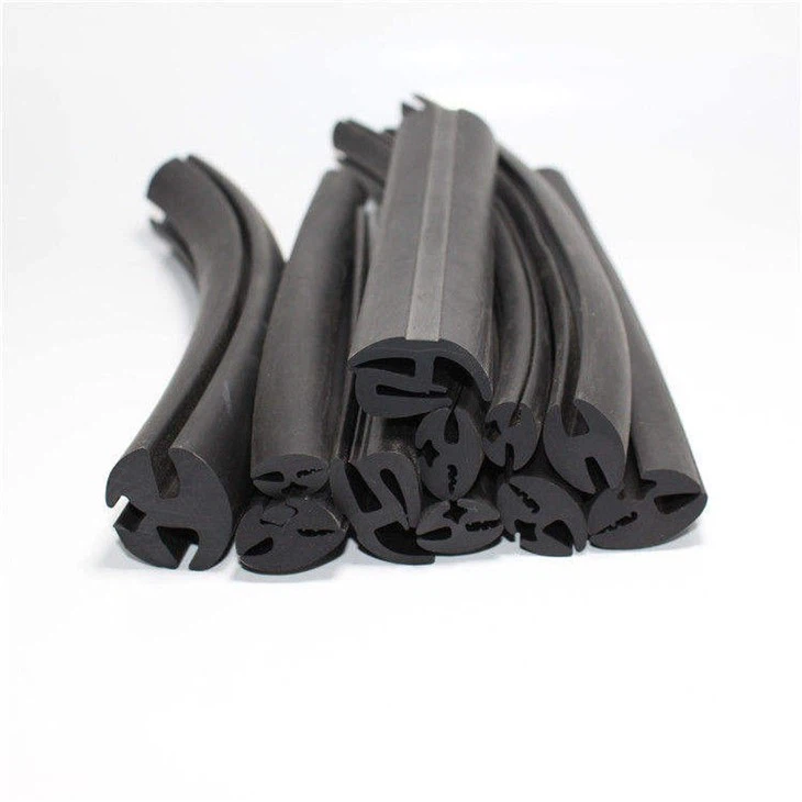 Гумена уплътнителна лента D форма
